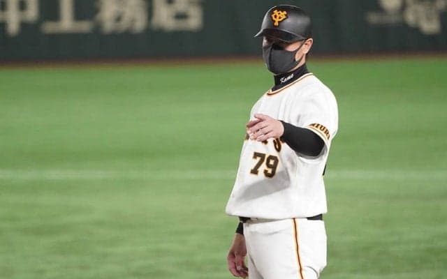 巨人・亀井コーチの選手目線の指導に「感動」　チルドレンが49年ぶり1試合6盗塁