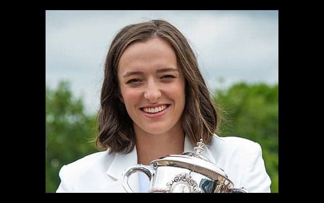  全仏女王 WBへ「楽しむ」 