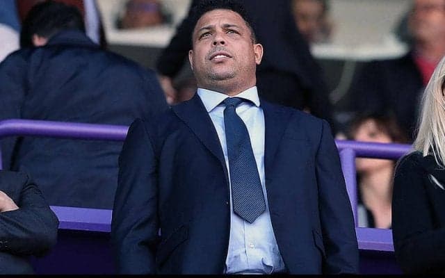 元ブラジル代表FWロナウド氏が450kmの自転車旅に出発!　会長務めるバジャドリーの1年での1部復帰の公約