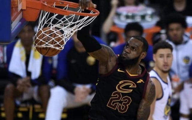 歴代のファイナルGAME1で躍動した選手たち…レブロンやシャックが驚異のスタッツを記録