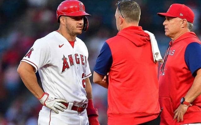 【MLB】負傷交代のトラウトは「少し痛みがある」　13連敗のエンゼルス、主砲にも不安材料？