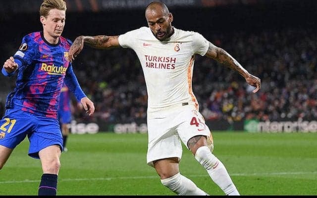 セビージャがガラタサライCBマルコン獲得に動く？　同胞D・カルロス後釜に