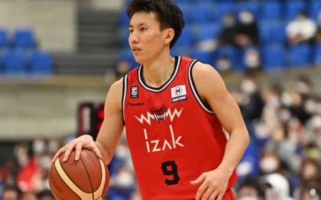 富山がフランチャイズプレーヤーの水戸健史ら5選手との契約継続を発表