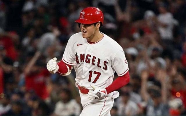 大谷翔平、逆転12号＆160キロ連発に敵地記者お手上げ「うわぁ怪物だ」「計り知れない」