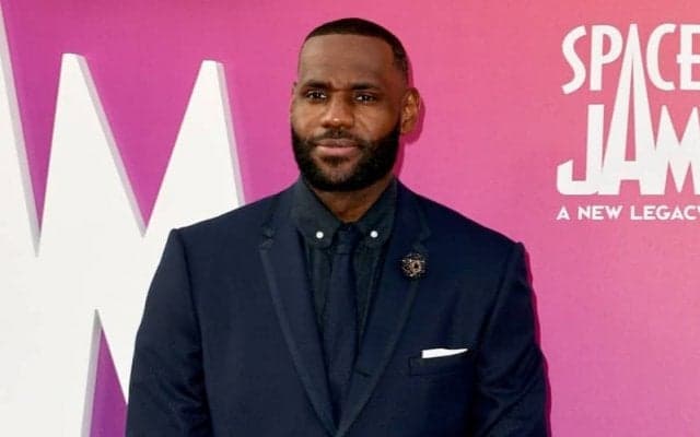 レブロンが新設球団のオーナー就任を熱望？「俺は球団を所有したい」