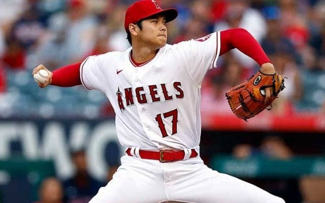 大谷翔平、力投中に起きた“超危険シーン”に米ヒヤリ「頭が串刺しになりそうだった」