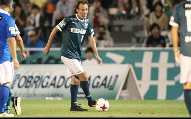 「ドリブル天下一」ラモス瑠偉氏が前園真聖氏との“ヴェルディ2ショット”を披露！「自分の中で一番の才能」