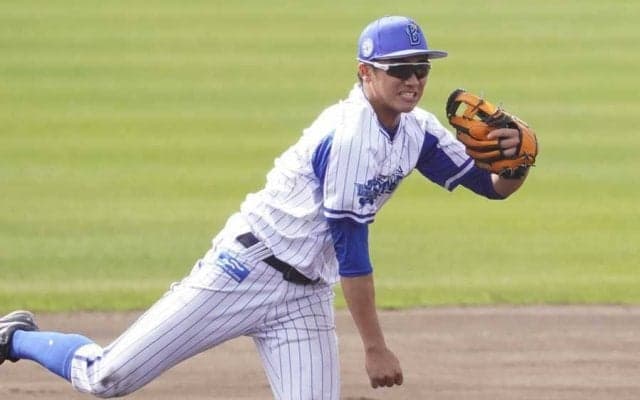 同僚の“上空”通過した「バズーカ砲」　俊足走者も無力化する20歳の「肩えぐ」