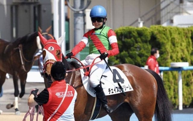 【函館8R】古川奈穂 今期6勝目！チェイスザドリームで逃げ切る
