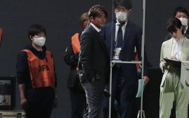 大久保嘉人、40歳の誕生日ケーキが衝撃のサイズ！各方面から祝福のメッセージも届く「40代もチャレンジして頑張ります」