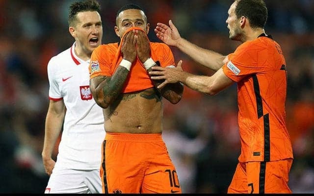 デパイ土壇場PK失敗のオランダの連勝ストップ…ポーランドに2点差追いつくも勝ち切れず《UEFAネーションズリーグ》