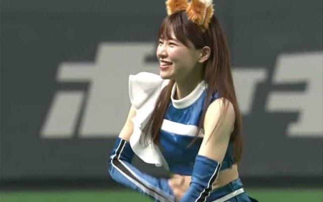 セ球団ファンも魅了した「きつねダンス」　チアの“キラキラ”感は「中毒性あるな」