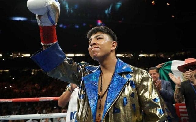 40戦32KOの無敗ボクサー、相手フラフラの豪快TKO劇に海外注目「倒したいだけ倒せるな」