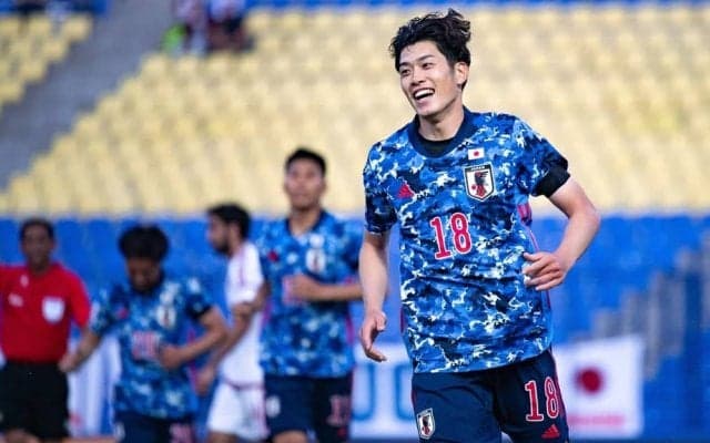 「これぞゴラッソ」U-21日本代表MF鈴木唯人が「超絶反転ゴール」!日韓戦の勝利を決定づけた「衝撃の一撃」