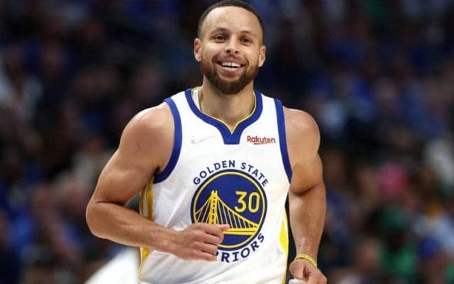 ステフィン・カリーが『YouTube』でチェックする選手とは？