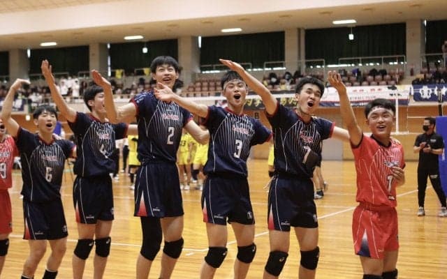 三冠を目指す東山高が髙橋藍3年生時以来の本戦へ 松永監督就任後初の全国大会【インターハイ2022京都府予選（男子）】