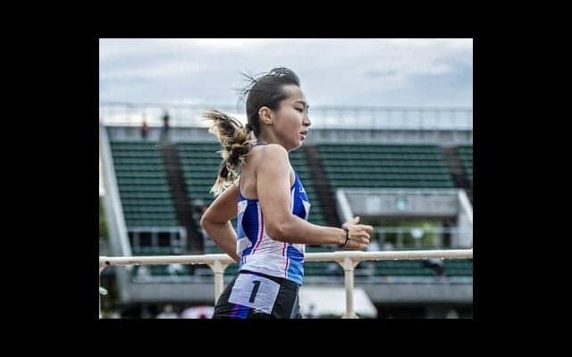 「女子選手は指導者に依存させないと伸びない」は正しいのか？　石塚晴子が陸上界の「根拠なき通説」に斬り込む理由