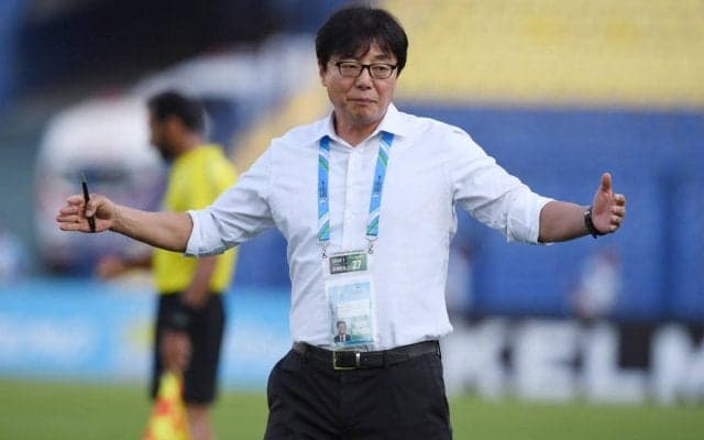 「日本は予想以上に強い」ベスト4を初めて逃した韓国、ファン・ソンホン監督が日本戦敗戦を謝罪「今後は死力を尽くして走る」