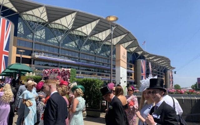 【プリンスオブウェールズS】シャフリヤールは4着敗退