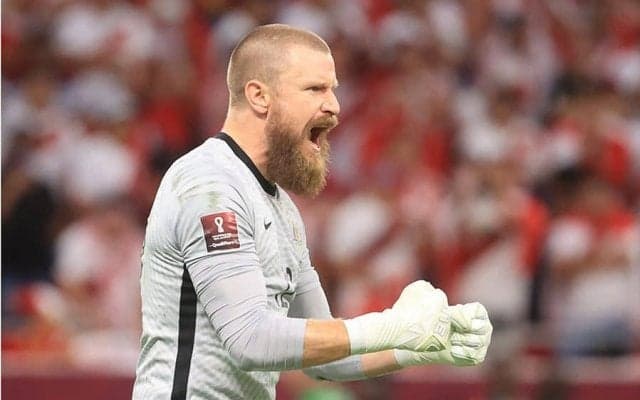 大陸間プレーオフで英雄になった豪GK　目撃された“妨害”行為に賛否「フェアなの？」