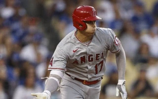 「なぜオオタニを歩かせない？」ノーノー阻んだ大谷翔平の三塁打に米記者が嘆き節