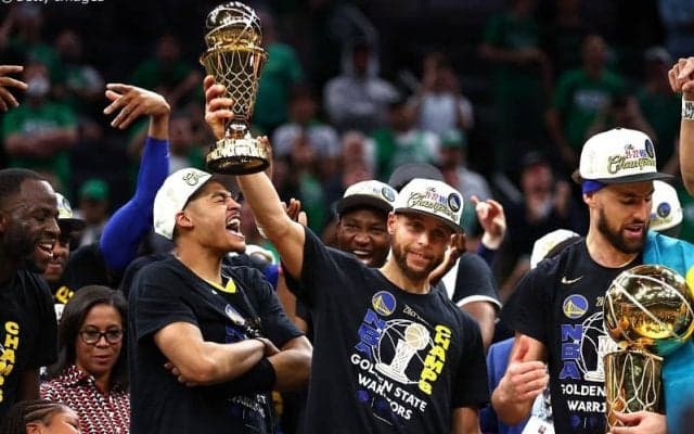 4年ぶりの優勝を飾ったウォリアーズ…ファイナルMVPはステフィン・カリーが満票で選出