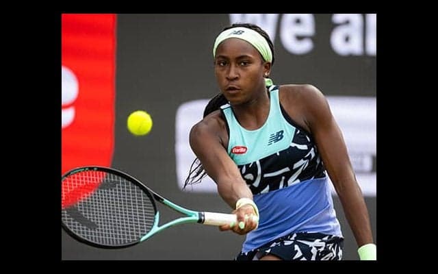 18歳ガウフ、プリスコバ下し4強