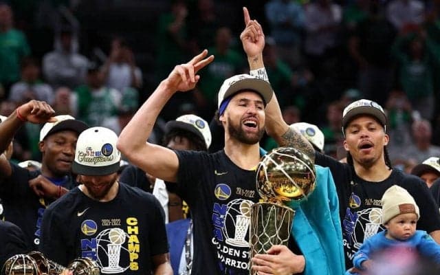 約2年半のブランクから復帰して優勝を手にしたトンプソン「チームメートたちへ感謝」