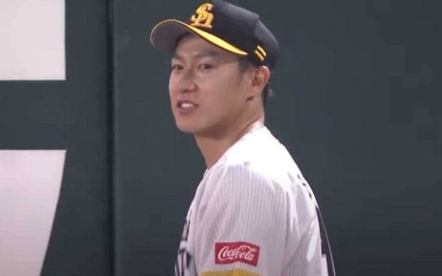 柳田の背後に“もう1人の外野手”　大飛球が生んだ奇跡の一致に「気づかなかった」