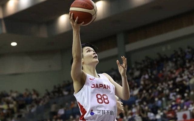女子日本代表が高いチーム力でトルコに2連勝…5選手が2ケタ得点を挙げて26点差快勝