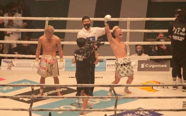 【THE MATCH 2022】那須川天心、K-1王者・武尊を判定で下し涙の“完全決着”　47戦無敗でキック卒業へ