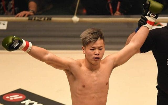 那須川天心と武尊、決着後に取った全く同じ行動　ファン号泣「歴史的瞬間を見て幸せ」