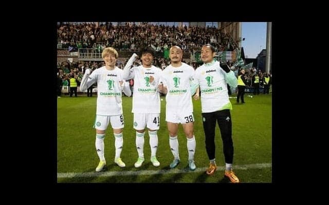 旗手怜央が明かすセルティックのリーグ優勝。「大合唱、花火、発煙筒…圧巻の光景」に欧州でのプレーを実感