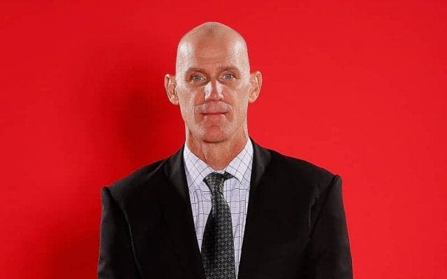 レイカーズのダービン・ハム新HCの補佐役にホークスのクリス・ジェントACが就任合意