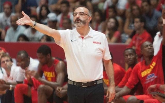 ライジングゼファー福岡、新指揮官に元スペイン代表HCのラモン・ロペス・スアレス氏を招へい