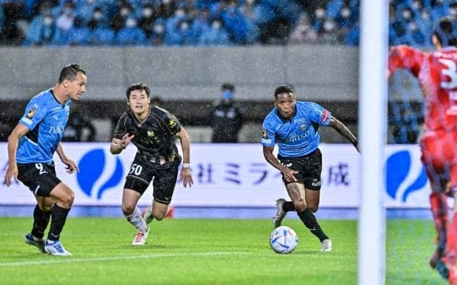 鬼木達監督が見つけた新たな勝利の方程式【「強い川崎フロンターレ」は戻ってきたのか】(3)