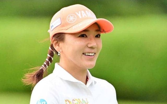 女子ゴルフ有村智恵の結婚を祝した最強女子アスリート　ファン注目「繋がり素敵です」