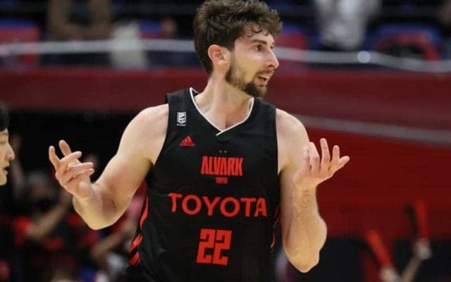 アルバルク東京がライアン・ロシターと契約継続…今季38試合で平均10.8得点