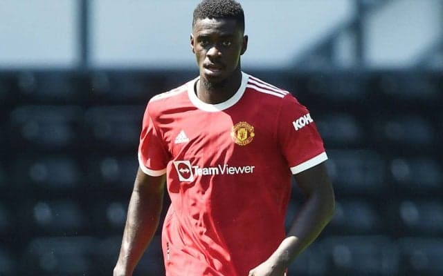 「信じられない体格」格闘家ばりの肉体を披露したユナイテッドDFにクラブも期待「調子がよさそう」