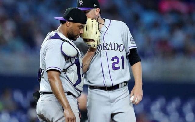 【MLB】「頭吹っ飛びかけた」味方“狙撃”の低空爆肩…危機一髪の回避に「寿命が5年縮まった」