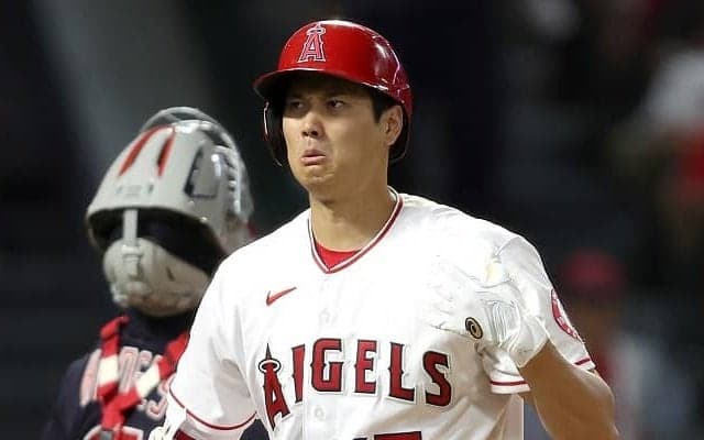 「解雇通知をくれてやれ！」大谷翔平への疑惑の判定に地元メディアも大ブーイング！「審判たちは大谷を嫌っている」【2022上半期ヒット】