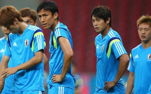 「素敵な写真」EL王者・長谷部誠が貴重すぎる3ショット公開！ 内田篤人ともう1人は？「嬉しいメンバー」