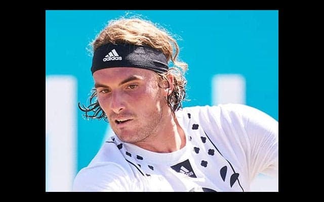 チチパス 芝で初のツアー決勝へ