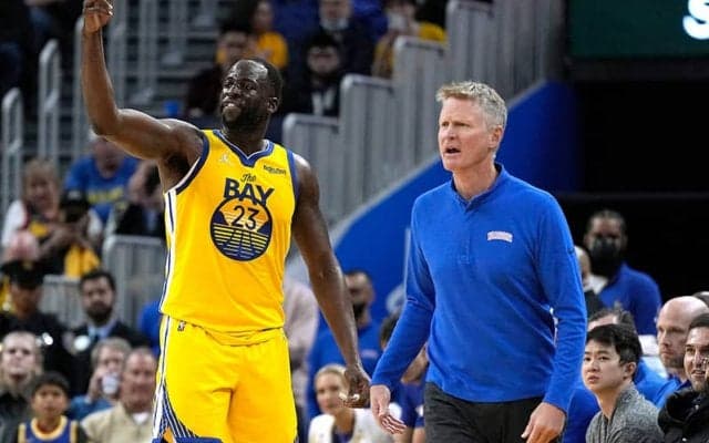 決勝第4戦の終盤でベンチに座ったグリーン…指揮官は「傷つくことを心配はしない」