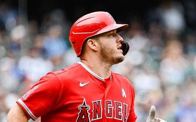 トラウト、頭直撃寸前の152km暴投に珍しく激怒「頭はやめろ。当てるなら肋骨に頼む」