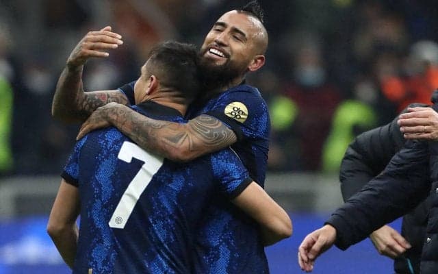 インテルのチリ代表コンビが退団へ、しかしサンチェスはオファーを固辞