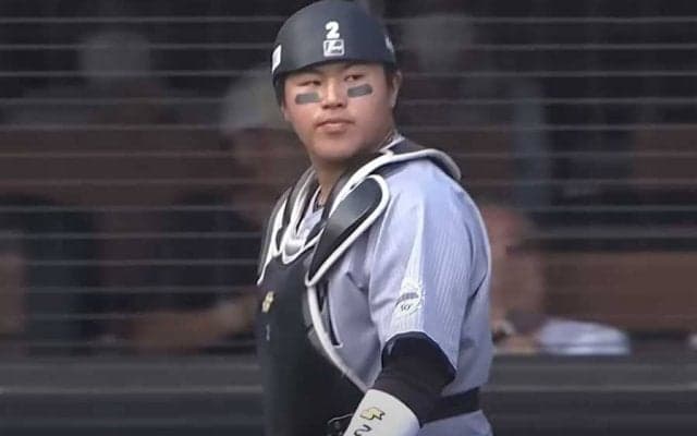 「投げるまでめちゃくちゃ速かった」　超冷静18歳の“爆肩ゲッツー”が「モリーナ」