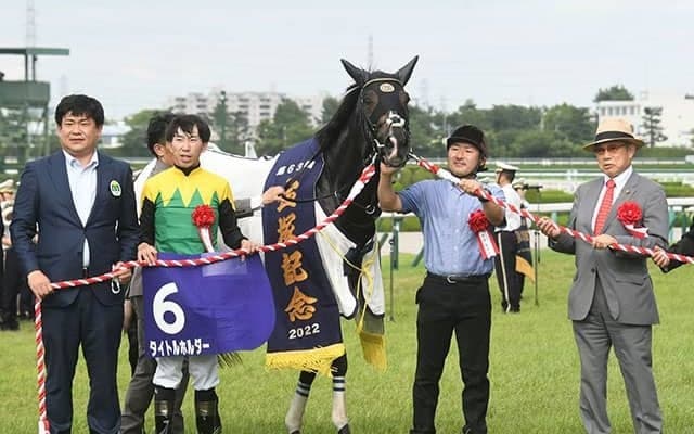 【宝塚記念】売上は222億6132万2000円 除外の影響で昨年から微減