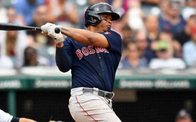 【MLB】フィールドに突如現れた“敵”　投手困惑、誰も予期せぬ珍打撃が「史上最も偉大」