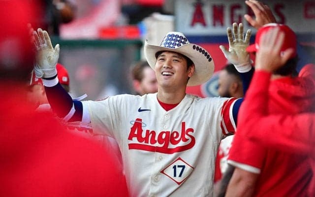 【MLB】大谷翔平の「スターパワーに不足なし」　大敗の中、米メディアは「トラウタニ」連弾に希望見出す